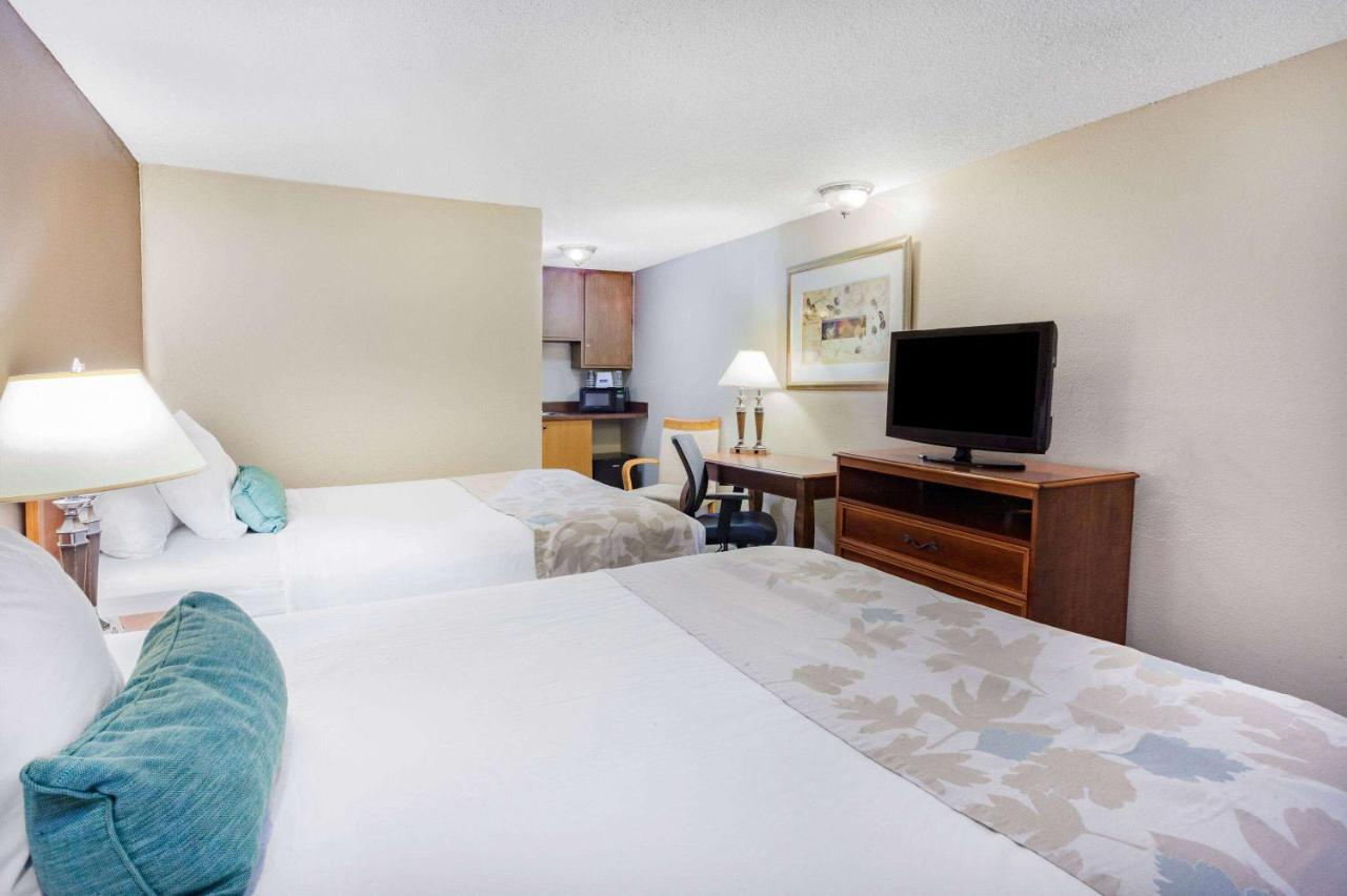 Travelodge By Wyndham Hotel 3*