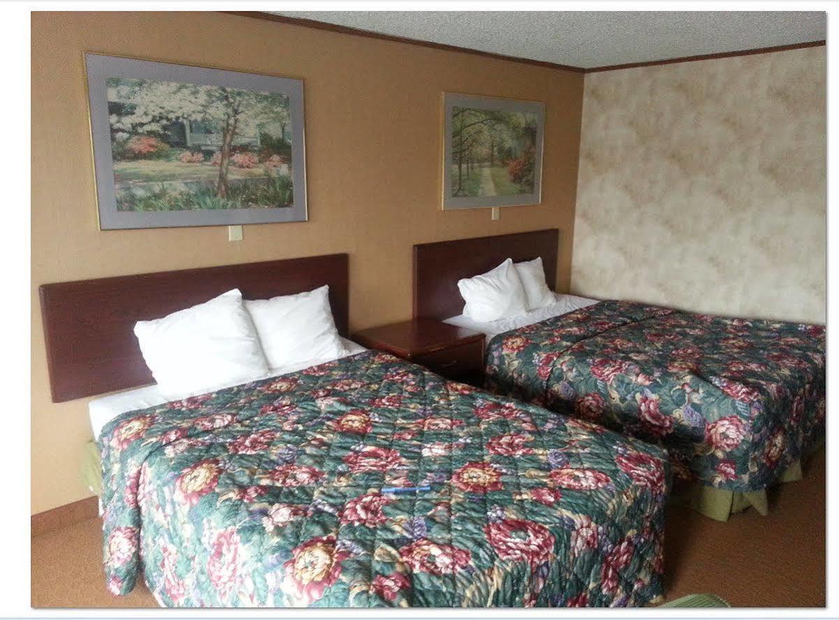 Hotel Travelodge By Wyndham Monroe